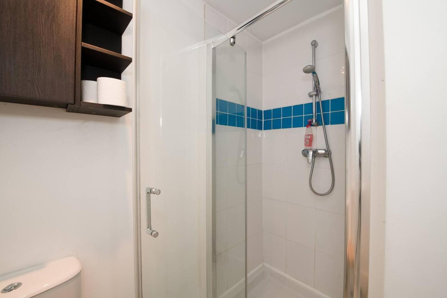 Family Friendly Flat Just Minutes From The Beach! Portsmouth Bagian luar foto